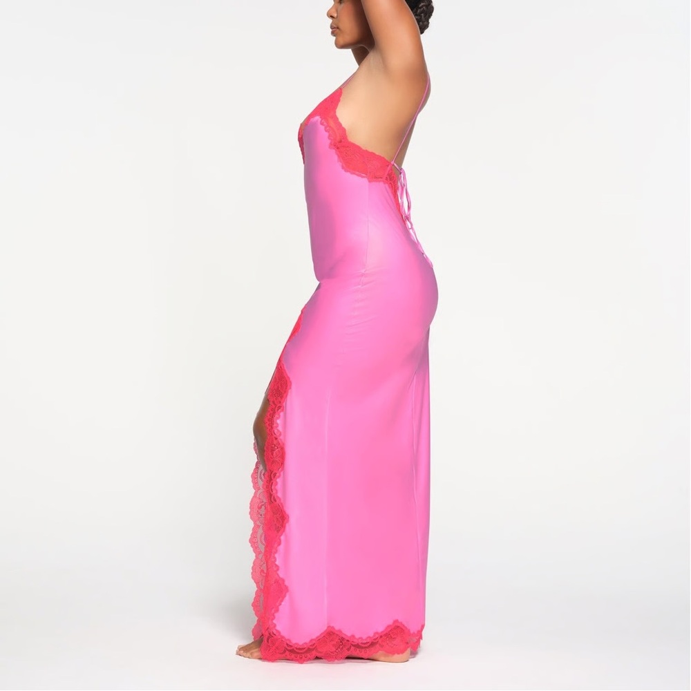 Skims Stretch Satin Lace Long Dress Neon Orchid Valentine’s Day Lana Del Rey NWT - Picture 4 of 5